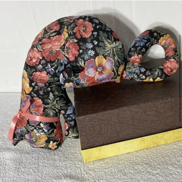 Vintage Handmade Floral Stuffed Perched  Cat Decor Kitty Cat - Picture 3 of 13